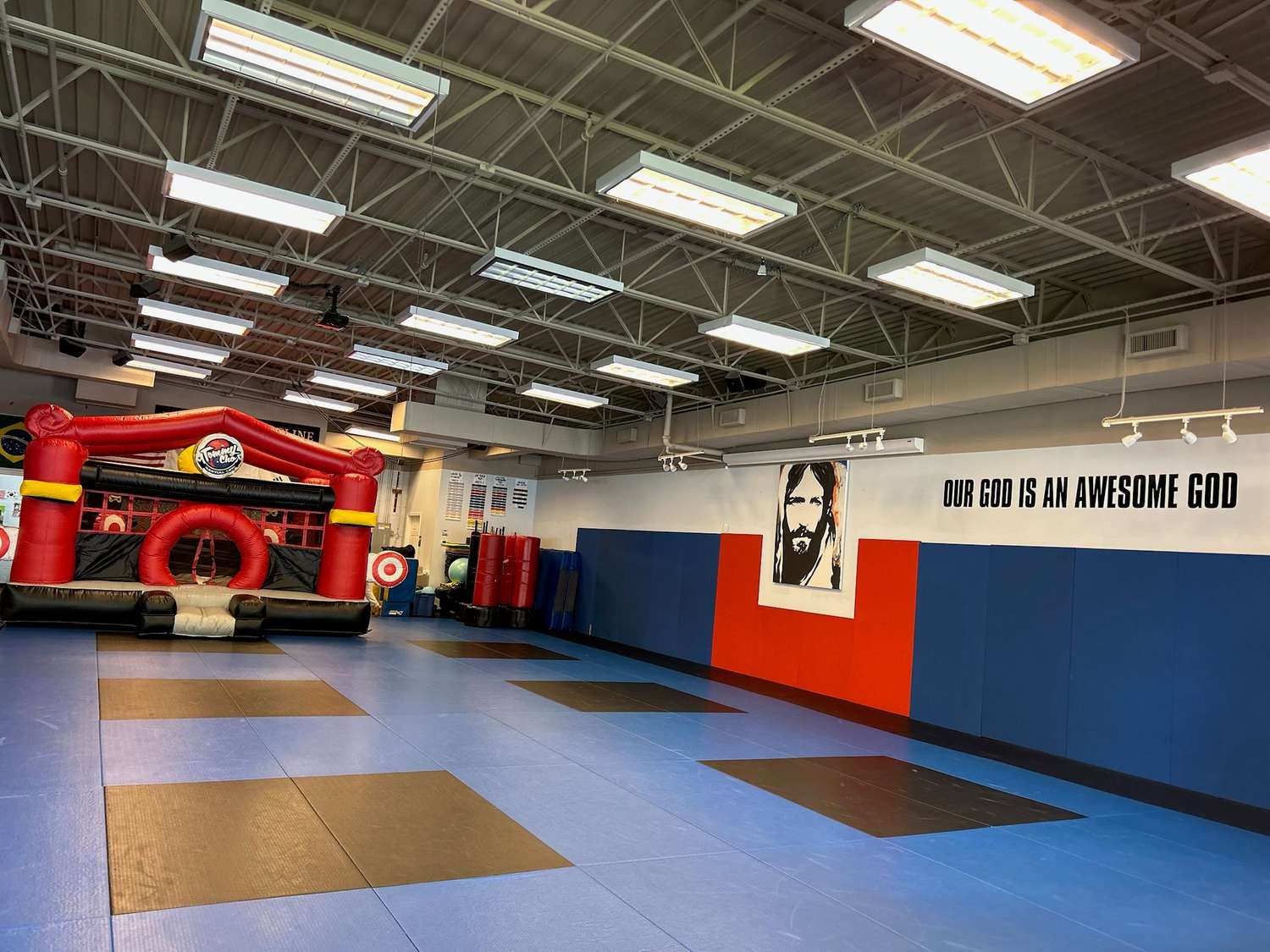 Ninja Warrior Bouncy House